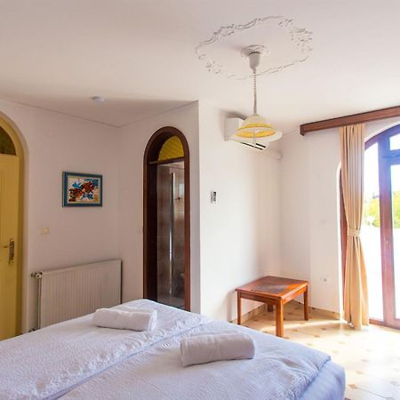 Villa Puric 罗维尼 外观 照片